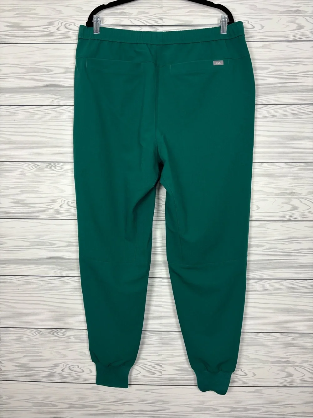 FIGS Tansen Jogger scrub pants 2.0 green size XL NWT